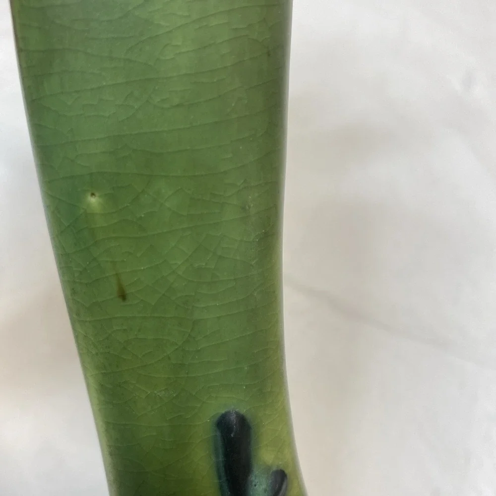 Antique Roseville Dogwood Smooth Bud Vase Approx 9